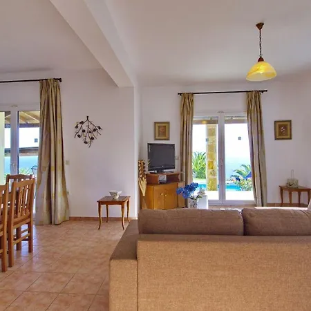 빌라 Kleismata Sleeps 6 *